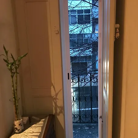 No Centro D * Лиссабон